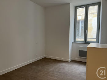 appartement à Cognac (16)