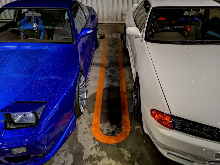 スカイライン GT-RのR32・180sx・レイクタウンKAZE・ホイール交換・NISMOに関するカスタム事例の投稿画像1枚目