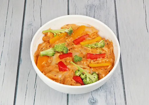 Veg Makhani Sauce Pasta