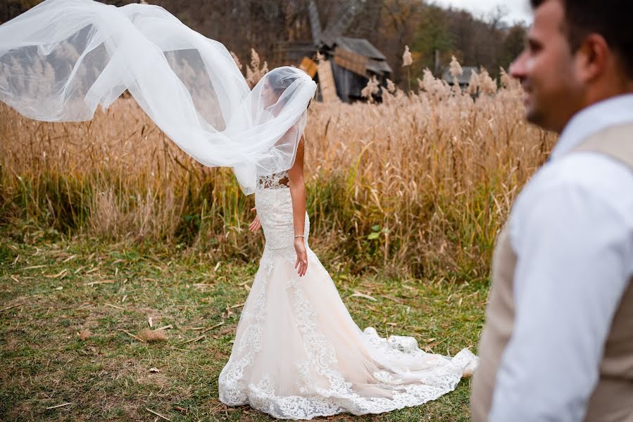 Svadobný fotograf Paul Budusan (paulbudusan). Fotografia publikovaná 17. januára 2019