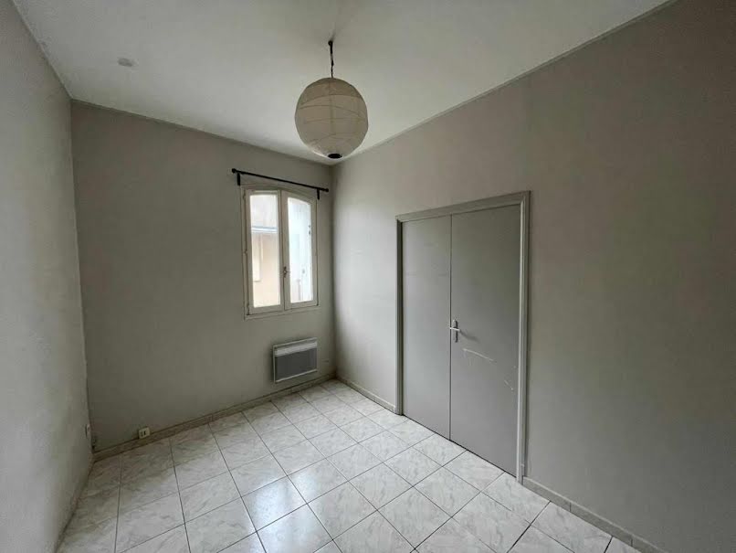 Vente duplex 3 pièces 50 m² à Avignon (84000), 106 500 €