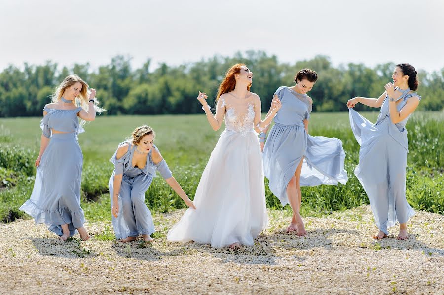 Fotografo di matrimoni Konstantin Tolokonnikov (tolokonnikov). Foto del 12 marzo 2020