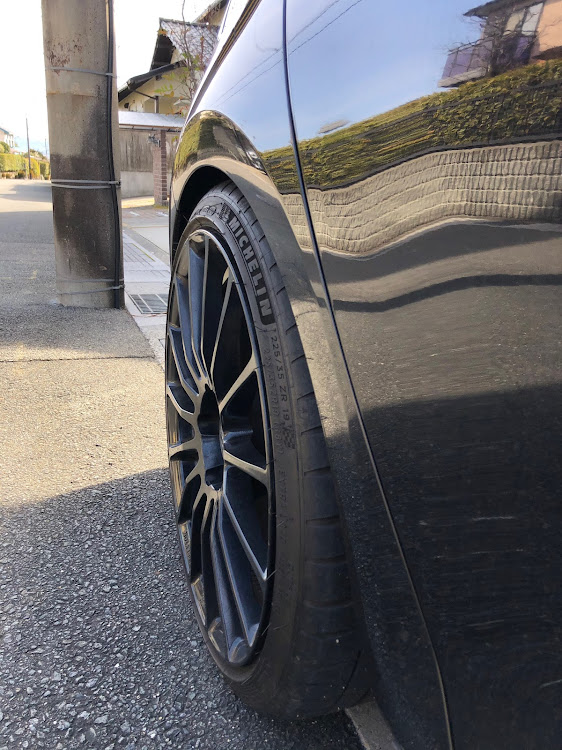 ゴルフ RのTuning Evolution B.L.K・ピックアップ間違いなし公開制限おくだ・タイヤへのこだわり・タイヤ屋さんの言いなり・路面と接する唯一のパーツですよに関するカスタム事例の投稿画像7枚目