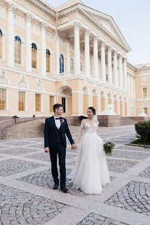 Fotógrafo de casamento Tatyana Okhtina (ohtina). Foto de 1 de dezembro 2021