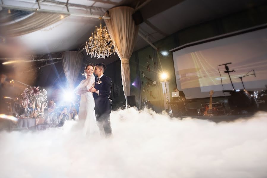 Wedding photographer Sergey Skripnik (sergeyskripnik30). Photo of 22 November 2016