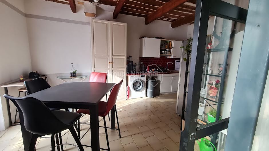 Vente maison 4 pièces 74 m² à Gonfaron (83590), 148 000 €