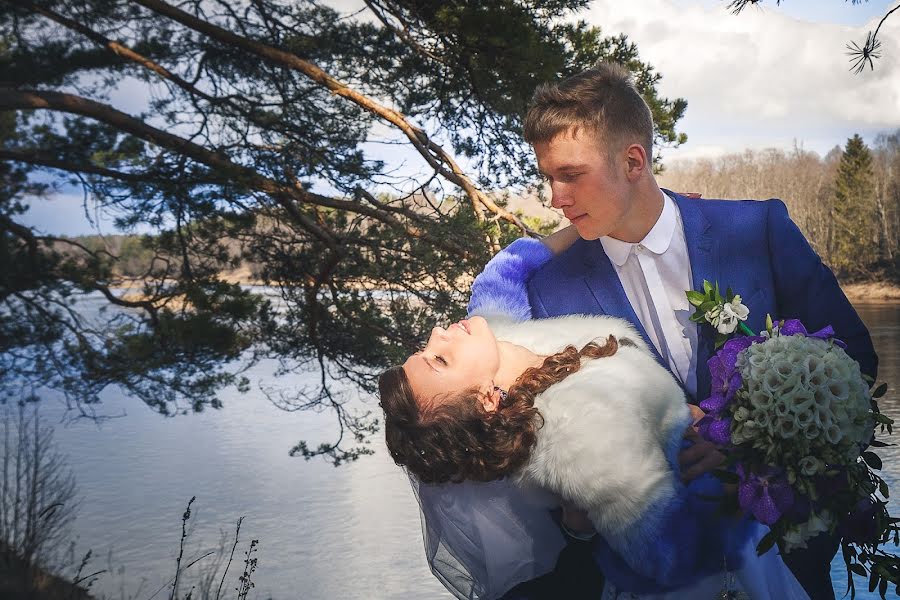 Wedding photographer Olga Sova (olgasova). Photo of 30 May 2015