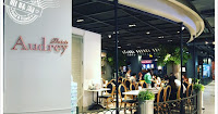 Petite Audrey,Siam center