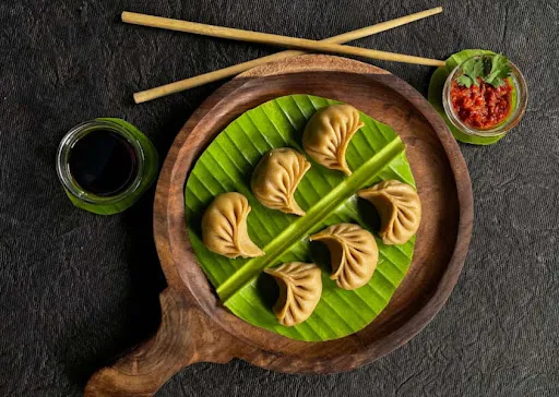 Chicken Steamed Momos [6 Pieces]