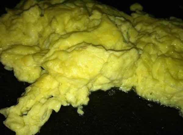 Best Scrambled Eggs ! image