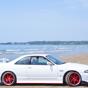 スカイライン R33