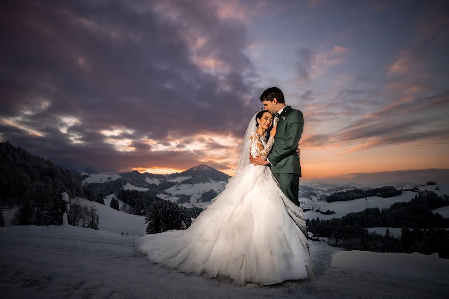 Photographe de mariage Mischa Baettig (mischabaettig). Photo du 30 décembre 2023