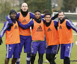 PHOTOS: De nombreux supporters présents pour l'entraînement des Anderlechtois