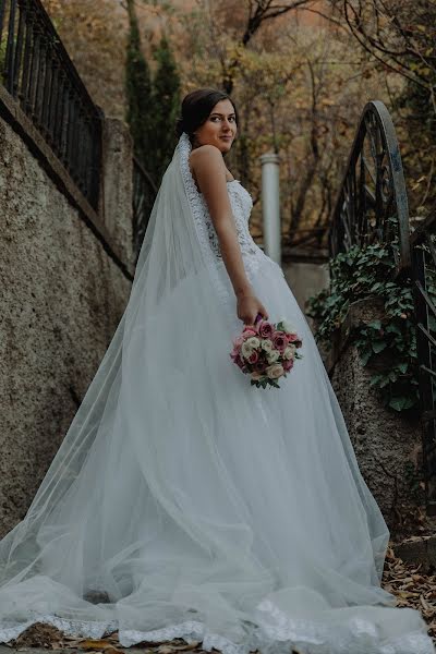 婚禮攝影師Iliya Adamiya（iliaadamia）。2020 4月1日的照片