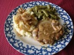 HAMBURGER STEAK AND GRAVY was pinched from <a href="http://thesouthernladycooks.com/2012/10/07/hamburger-steak-and-gravy/" target="_blank">thesouthernladycooks.com.</a>