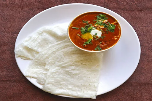 Neer Dosa With Paneer Masala