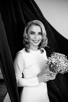 Wedding photographer Yulya Tomilina (juliatomilina). Photo of 1 March