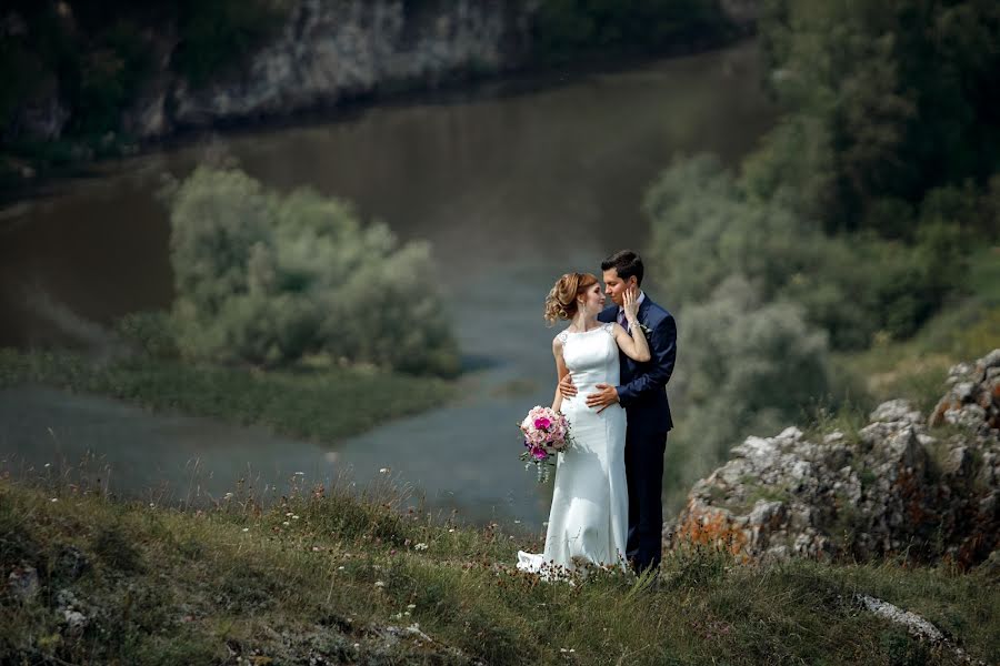 Fotógrafo de casamento Tatyana Sazhina (jippi). Foto de 29 de julho 2019