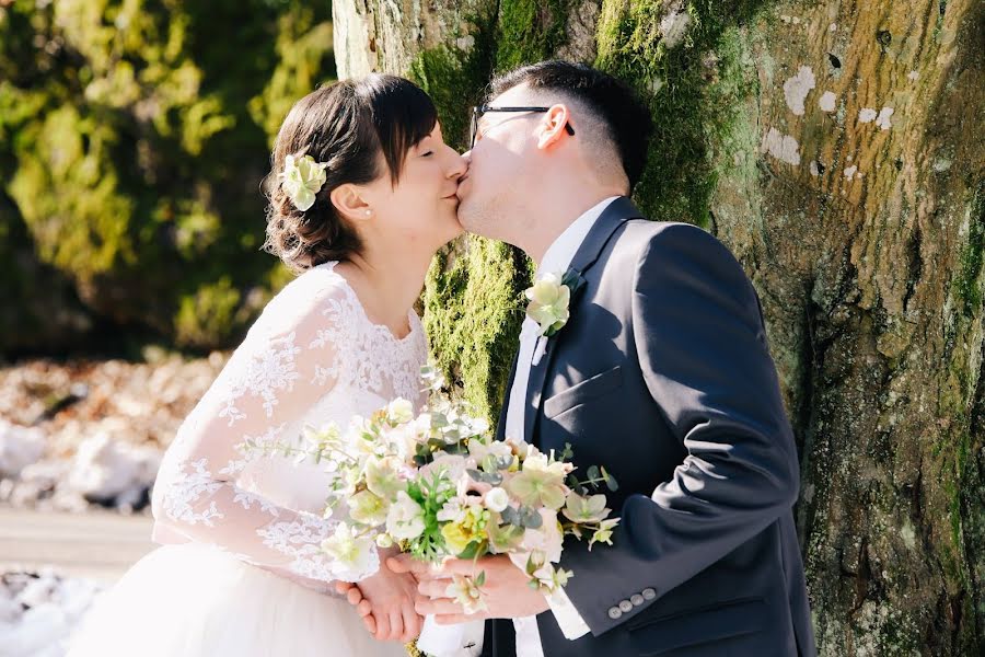 Fotógrafo de casamento Anna Kósa (anikofoto). Foto de 3 de março 2019