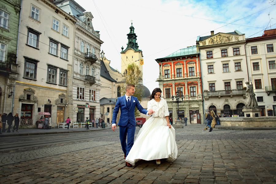 Fotograful de nuntă Natalya Dacyuk (golubka). Fotografia din 6 mai 2019