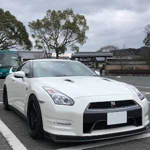 NISSAN GT-R R35