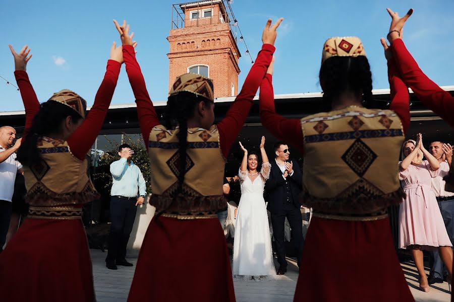 Fotograful de nuntă Denis Scherbakov (redden). Fotografia din 11 martie 2020