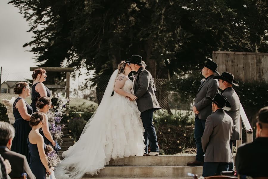 Fotografo di matrimoni Vera Frances (verafrances). Foto del 4 maggio 2023