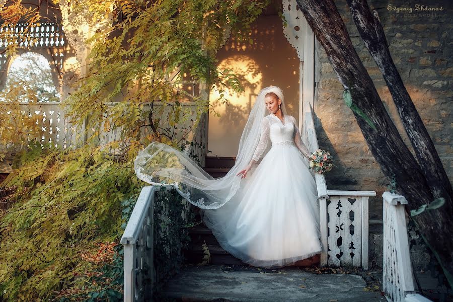 Wedding photographer Evgeniy Zhdanov (john-turtle). Photo of 13 February 2015