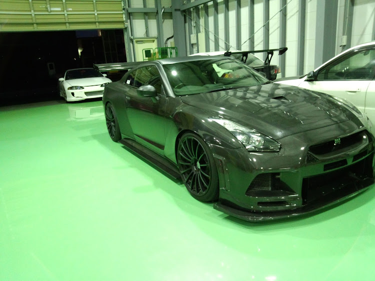 エクリプスのR35・フルカーボン・日産・GTドライバー・ネオクラオーナーズミーティングに関するカスタム事例の投稿画像1枚目