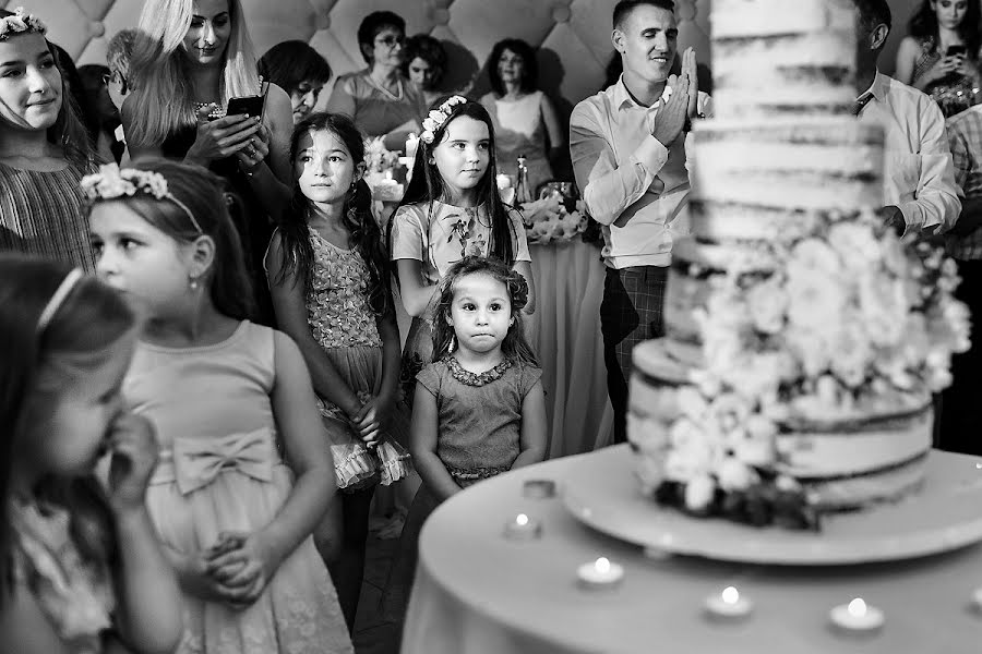 Fotografo di matrimoni Ionut Chira (jcphotography). Foto del 19 settembre 2018