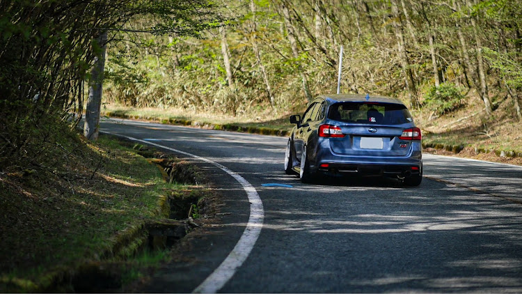 レヴォーグのいつもイイネ&コメントありがとうございます🙇‍♂️・カメラの練習・山と愛車・お題に乗っかってみたに関するカスタム事例の投稿画像3枚目