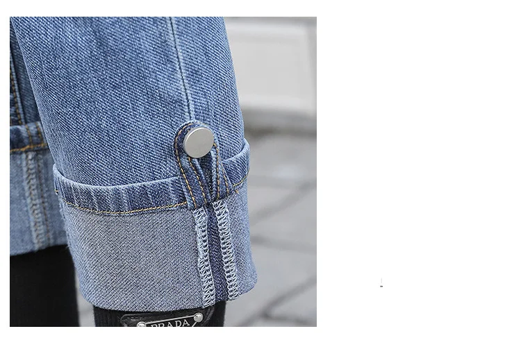 Damen Jeans im koreanischen Stil mit hoher Taille, gerade geschnitten für Frühling. Bequem und stilvoll, ideal für einen lässigen Look, der begeistert.