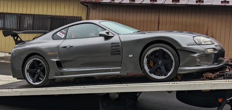 スープラの愛車の横顔に関するカスタム事例の投稿画像1枚目