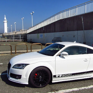 TT クーペ 2.0TFSI