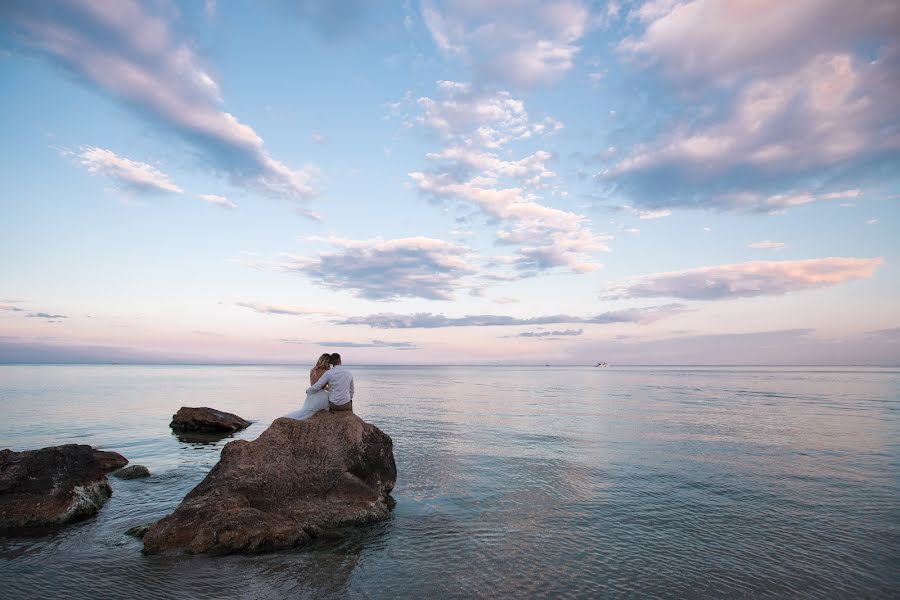 Fotógrafo de bodas Aleksandr Meloyan (meloyans). Foto del 5 de agosto 2018