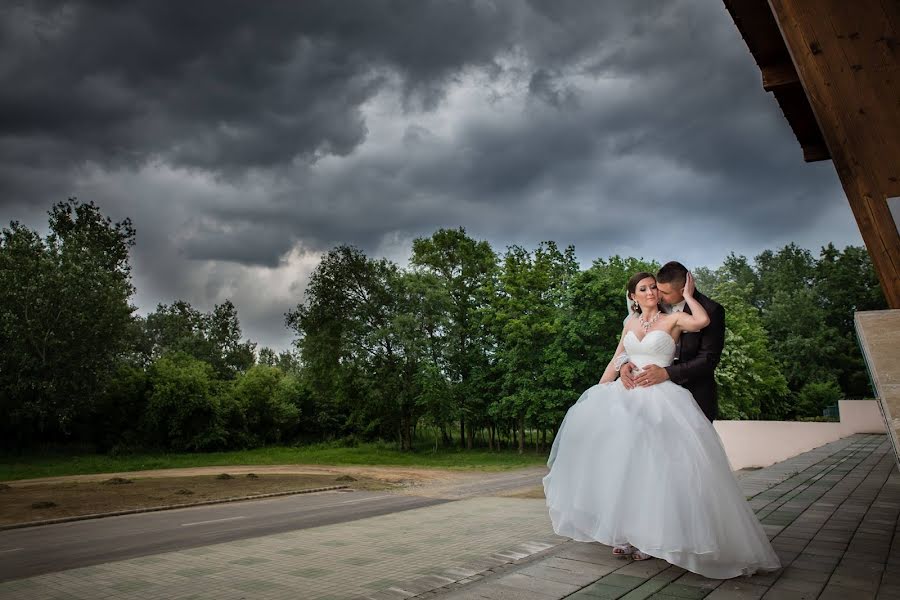 Kāzu fotogrāfs János Balaton (balatonjanos). Fotogrāfija: 3. marts 2019