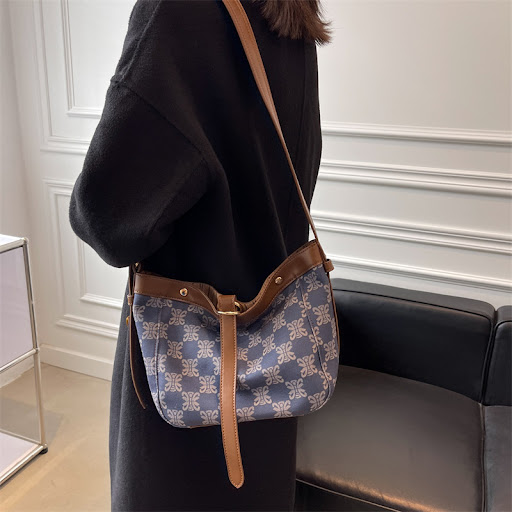 Title 1, Textured Western-style Messenger Bag for Women....