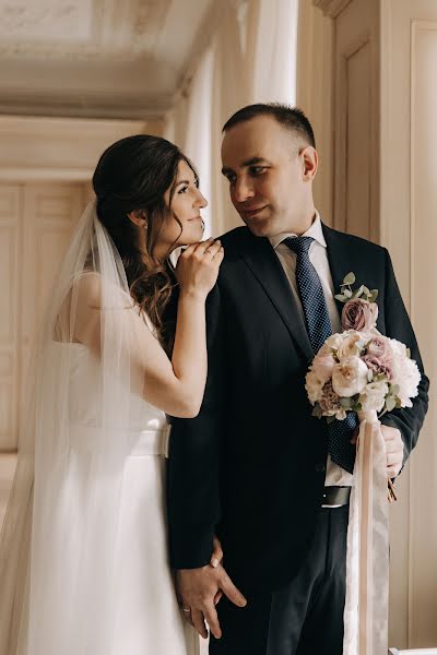 Wedding photographer Oksana Bolshakova (oksanabolshakova). Photo of 31 March 2021