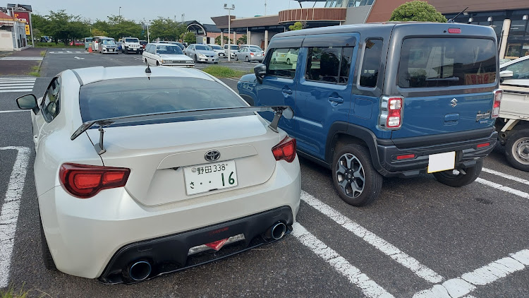86のおっさんずα・愛車の表情・朝日峠駐車場・勝手にコラボに関するカスタム事例の投稿画像2枚目