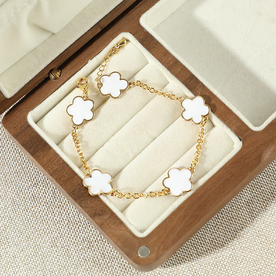 Bracelet simple pour femme, porc à quatre feuilles, plaqué cuivre, émail dégoulinant, s'accorde avec tout, bijou tendance.