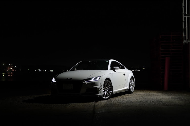 TT クーペの2月もよろしくお願いします・大雪警報・Audi・○○じゃなきゃ駄目なのに関するカスタム事例の投稿画像1枚目