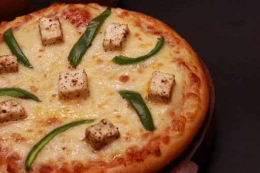 Paneer And Capsicum Pizza