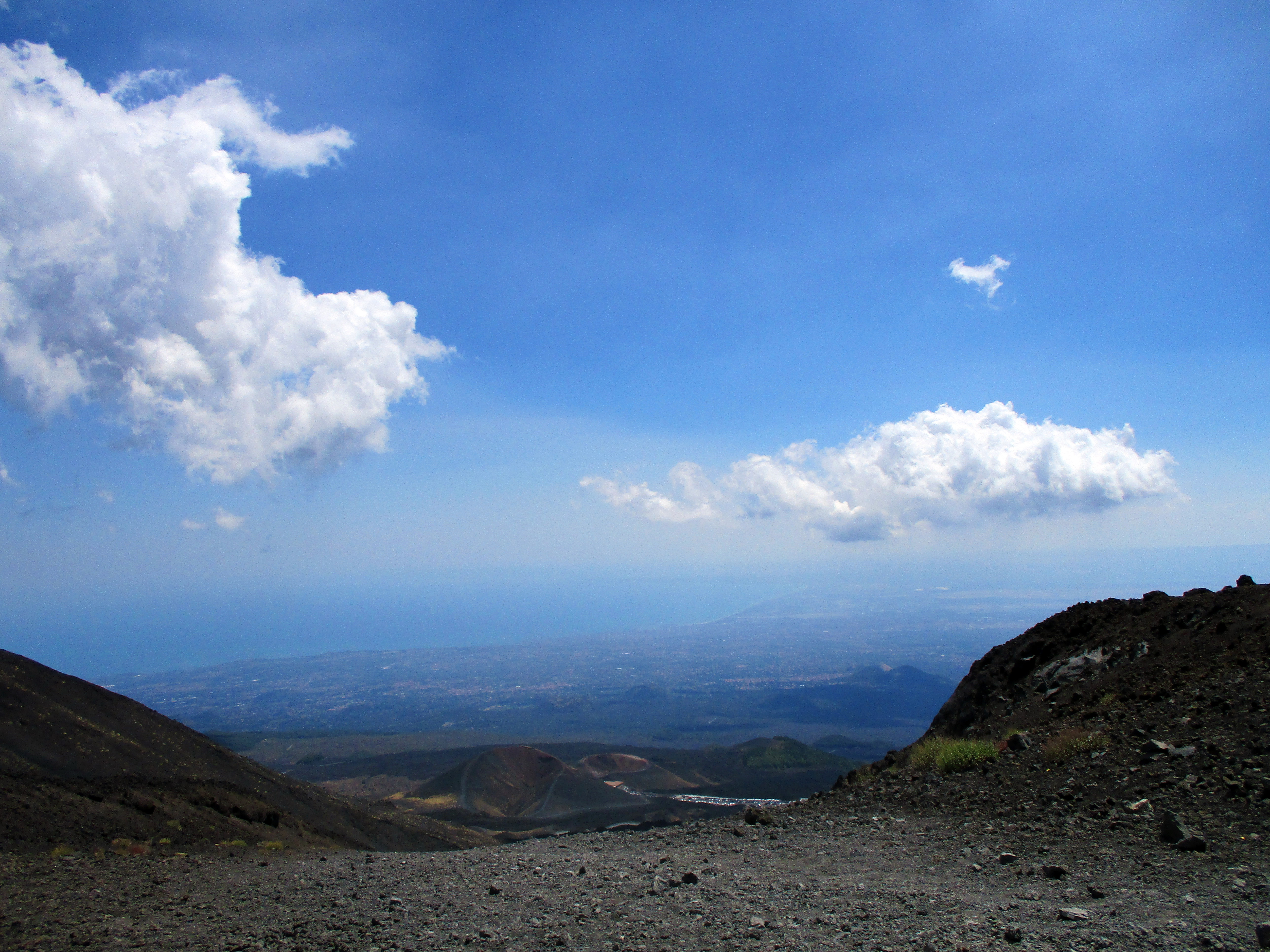 Nuvole e cenere di SilviaCirolli