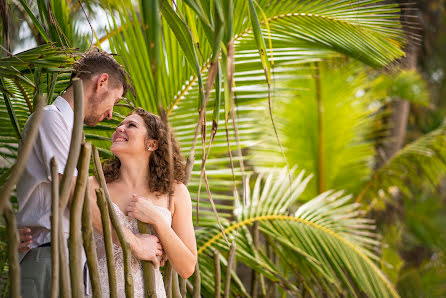 Wedding photographer Yasitha Bopetta (hansika). Photo of 25 December 2019