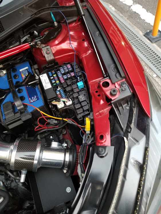 CX-5の半顔イケメンリレー・モノクロ祭り便乗・足回りリフレッシュキャンペーン・ローガン・ぼかしリレーに関するカスタム事例の投稿画像6枚目
