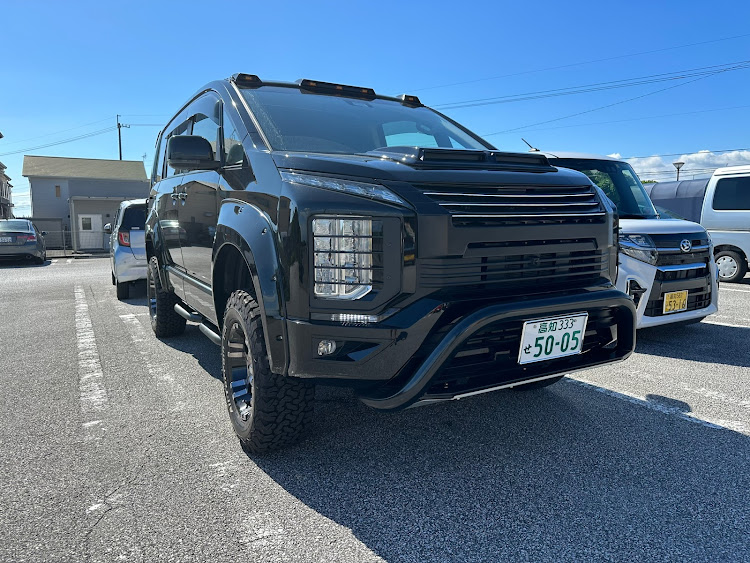 デリカD:5のデリカD:5・デリカ好きと繋がりたい・9月もよろしくお願いします・デリカ・納車されましたに関するカスタム事例の投稿画像1枚目