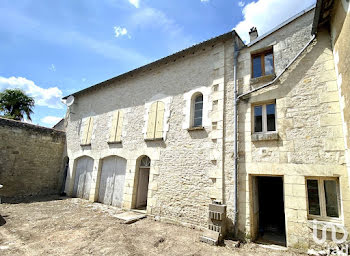 maison à Mirebeau (86)