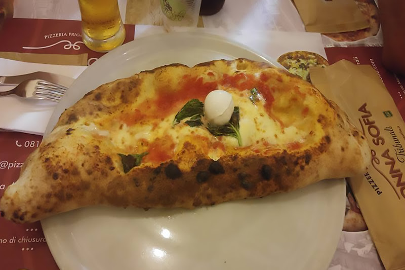 Un Bel Calzone x Colazione di cesare carusio