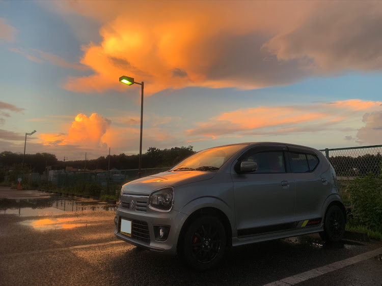 アルトワークスのゲリラ豪雨・夕陽と愛車に関するカスタム事例の投稿画像2枚目