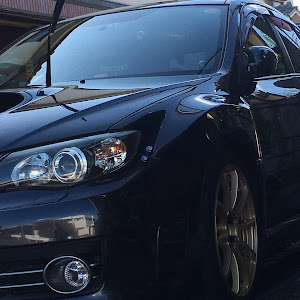 インプレッサ WRX STI GRB